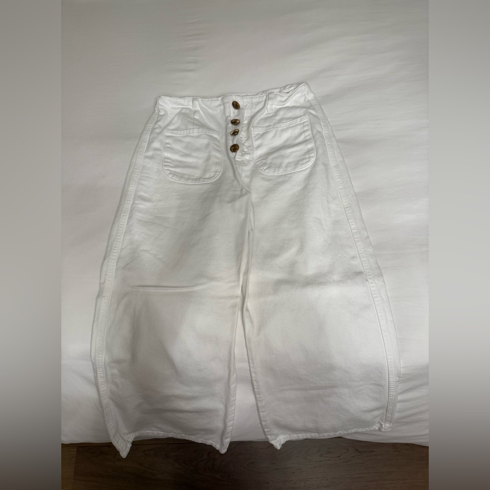 Zara: White Jeans